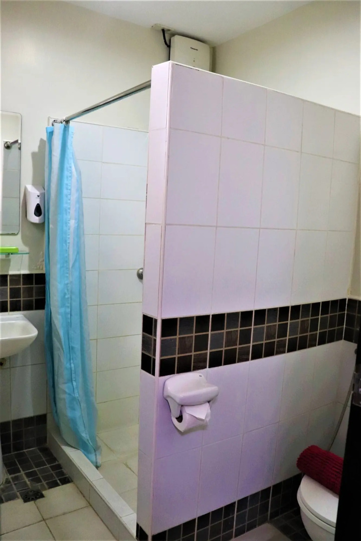 The Studio 18 Residences