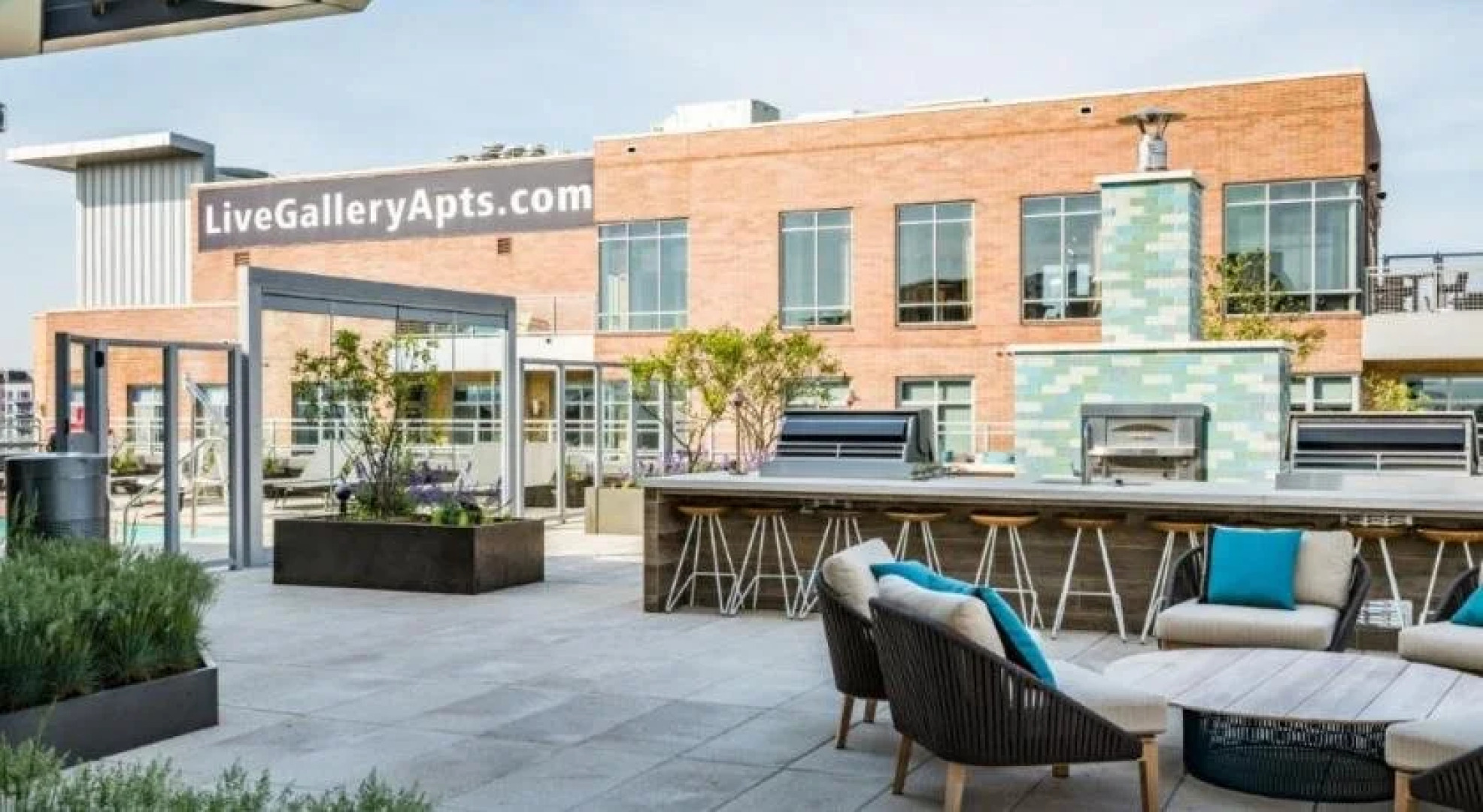 Global Luxury Suites at Woodmont Triangle South