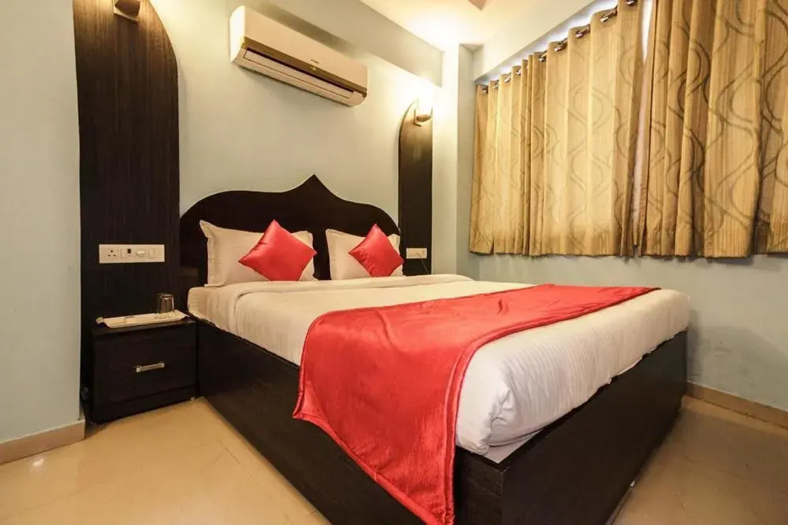 OYO Rooms Sola Bridge SG Highway