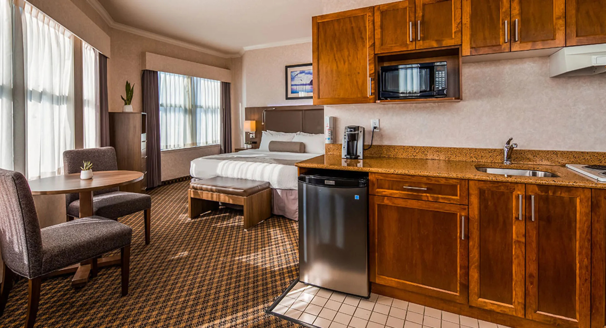 Best Western Plus Carlton Plaza Hotel