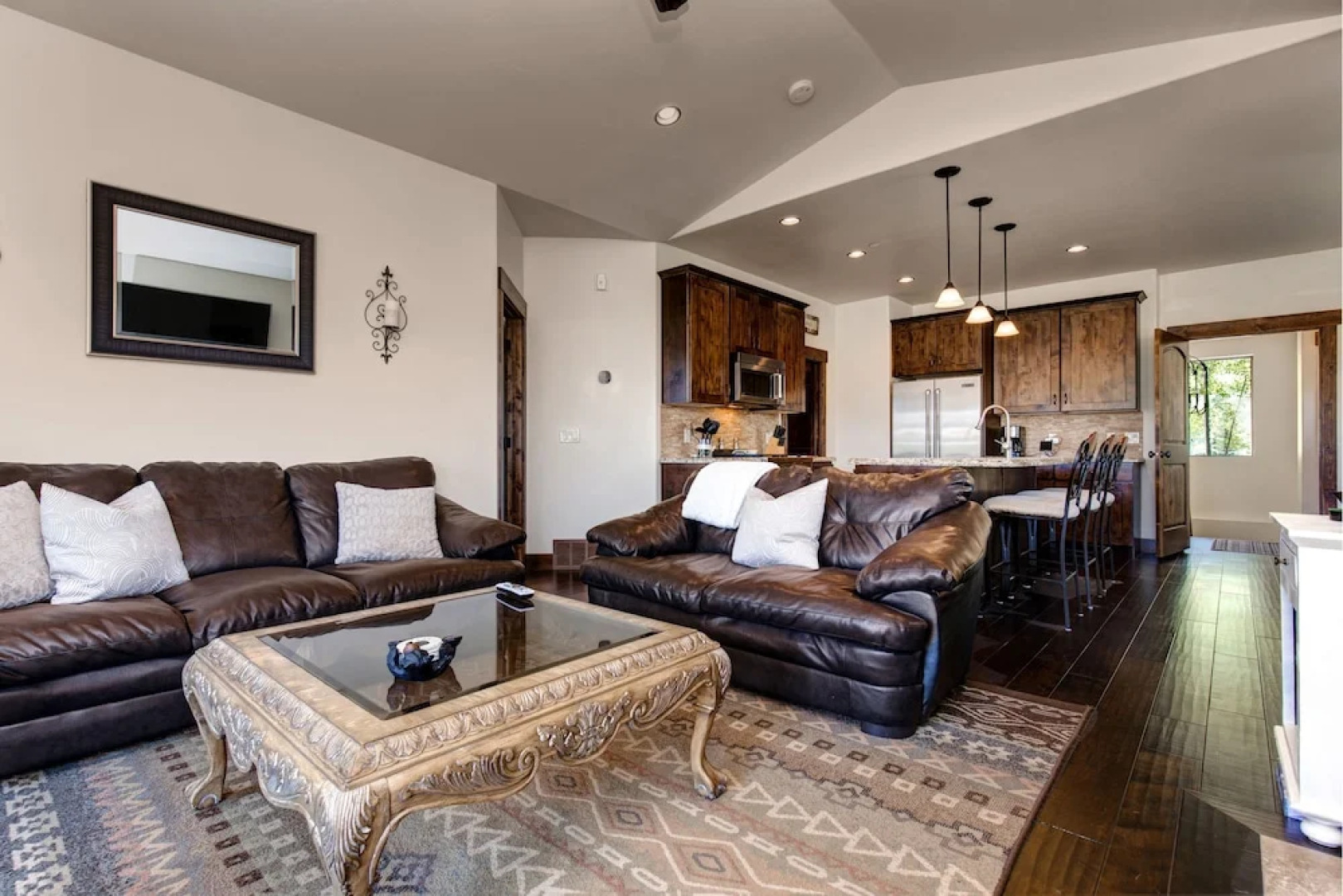 Council Fire 14021 Townhouse - 3 Br townhouse by RedAwning