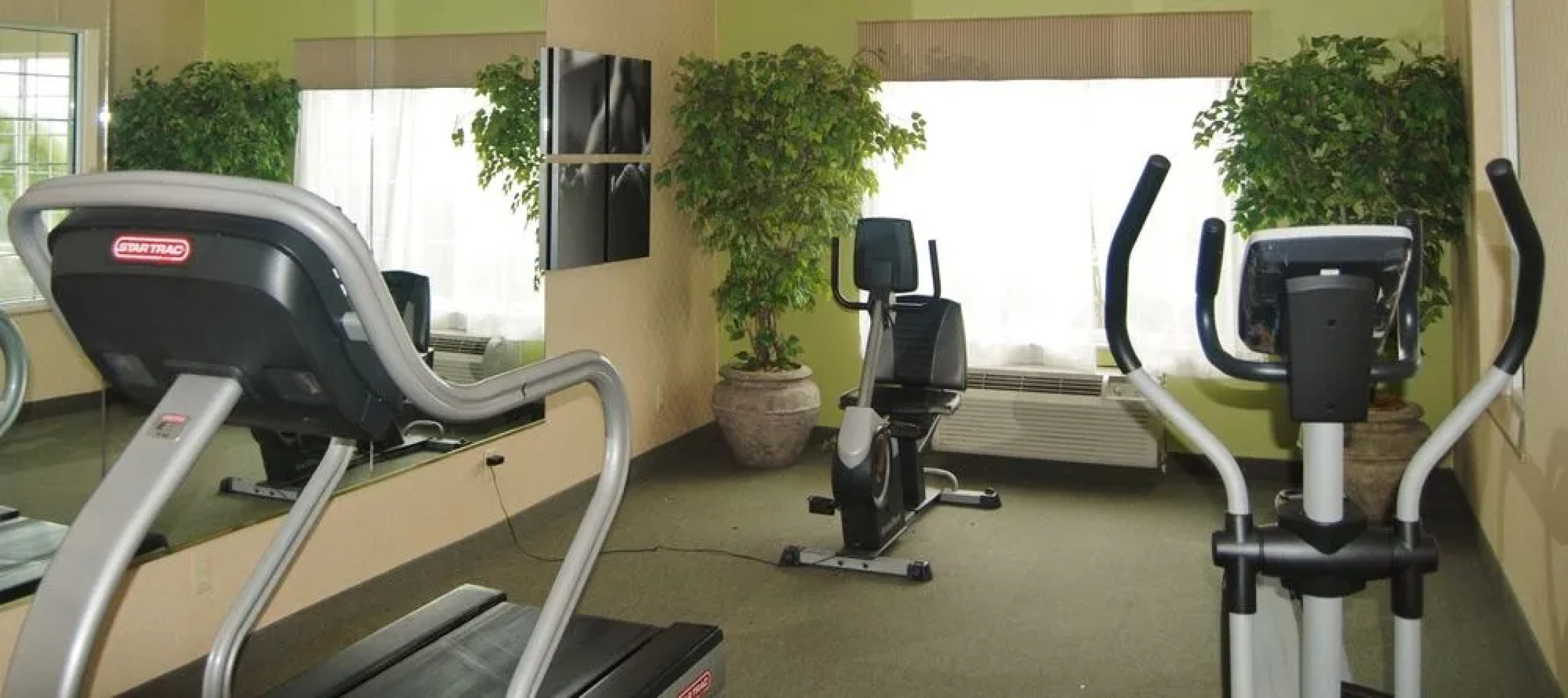 Red Roof Inn & Suites Berea