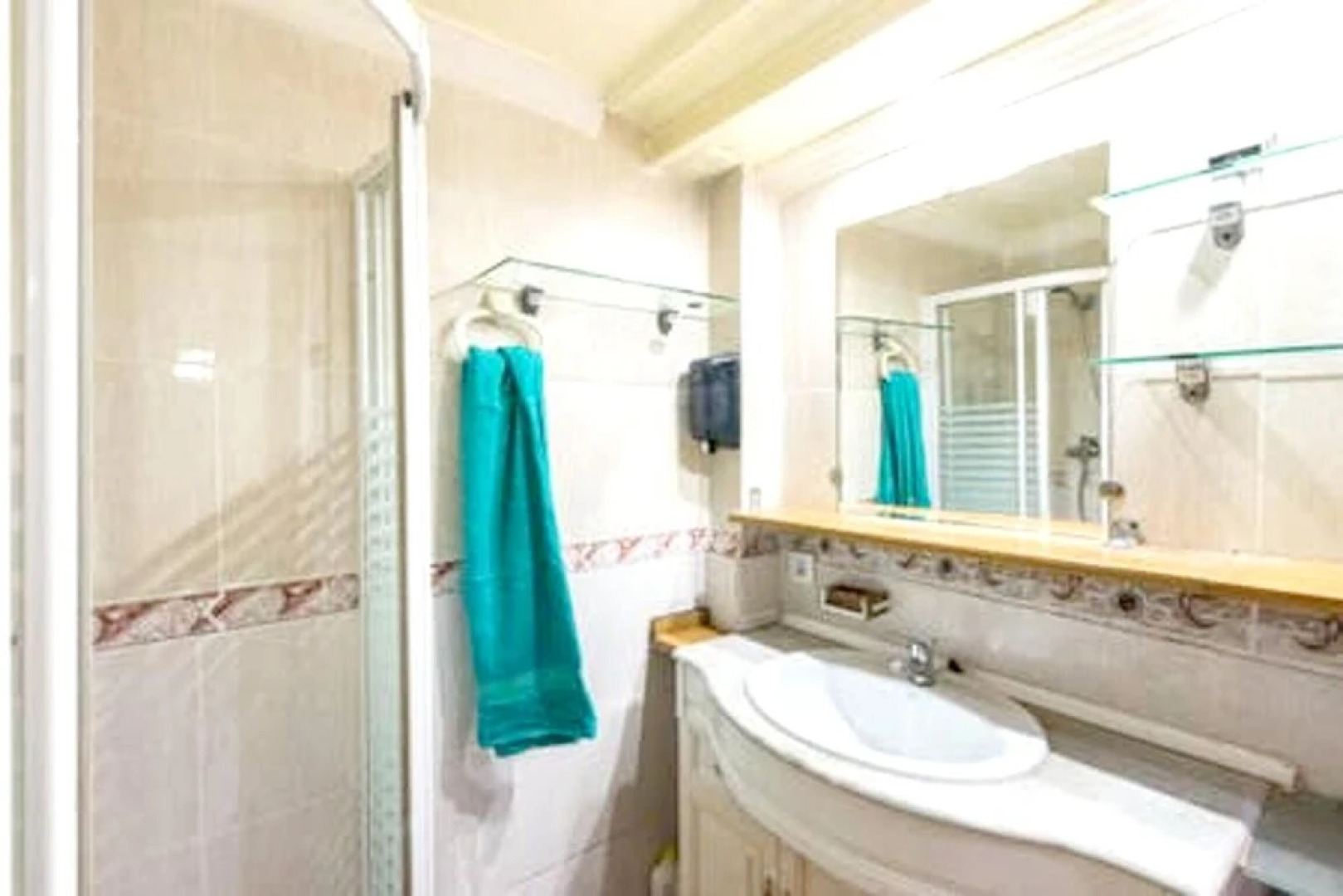 House With 5 Bedrooms in San Sebastián de los Reyes, With Wonderful City View, Furnished Terrace and Wifi