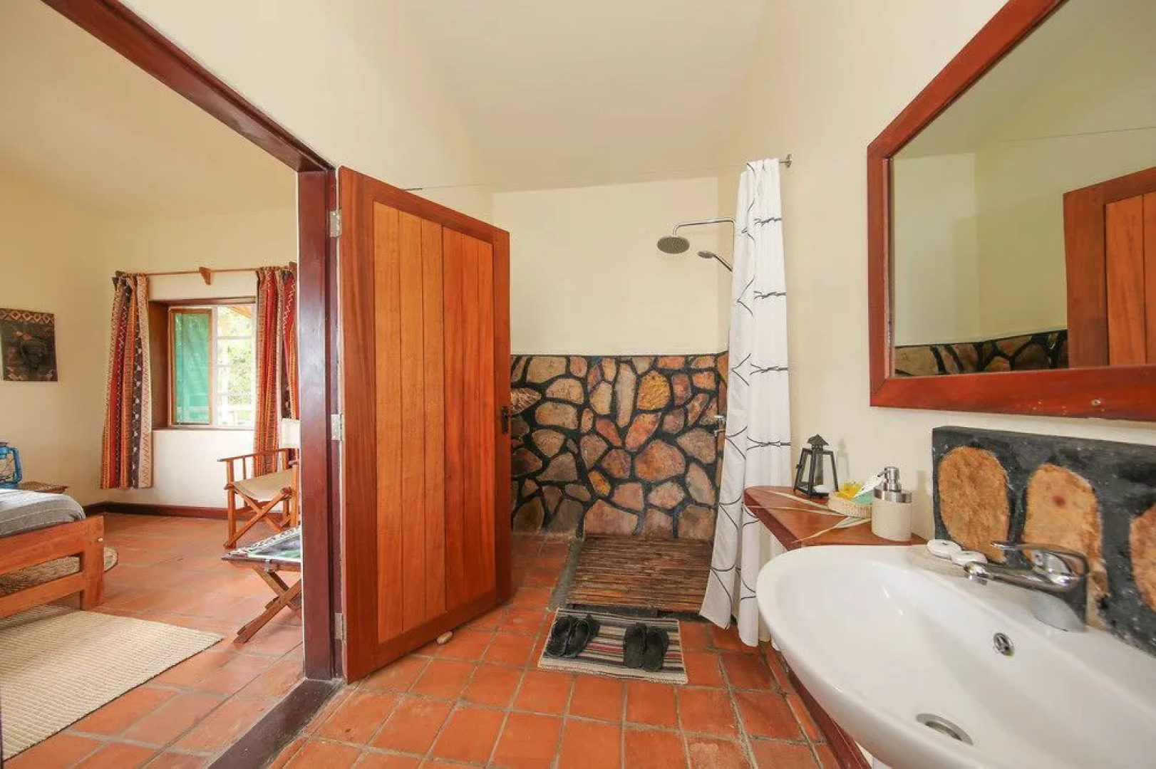 Nkuringo Gorilla Camp