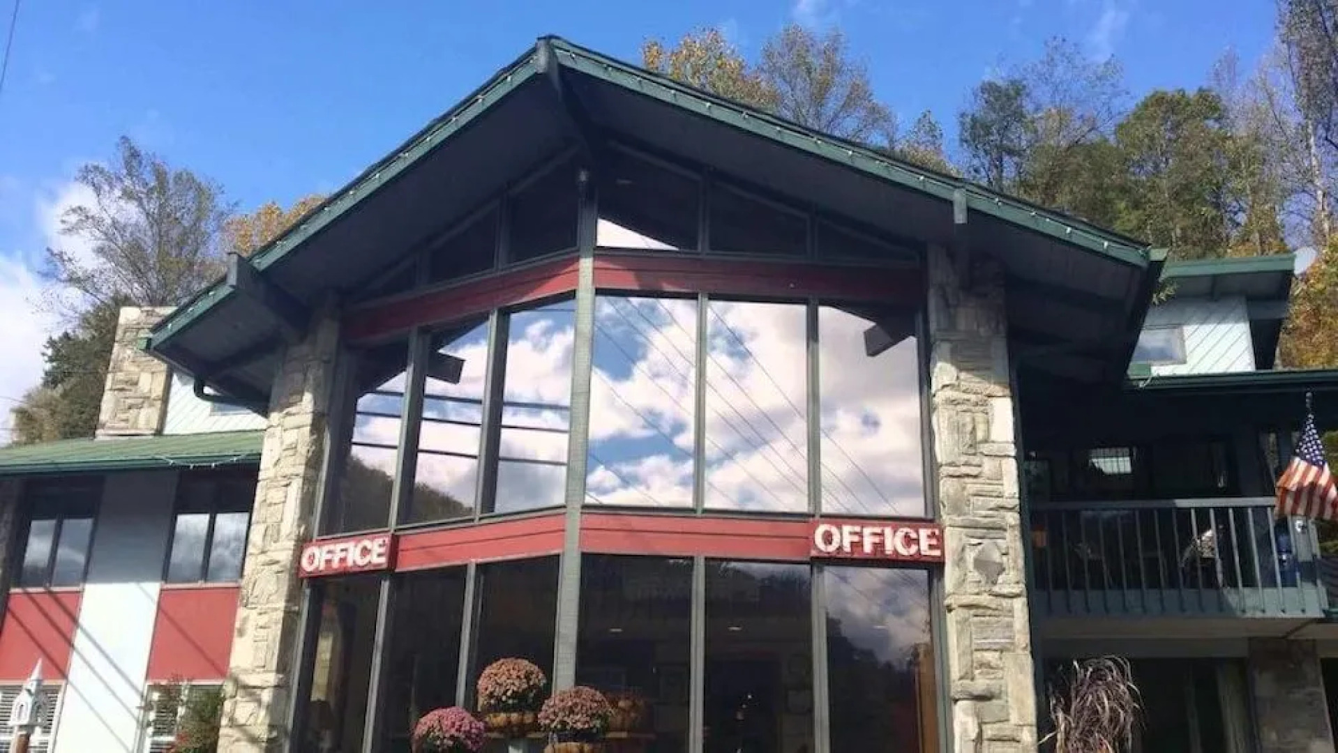 El Camino Motel - Cherokee