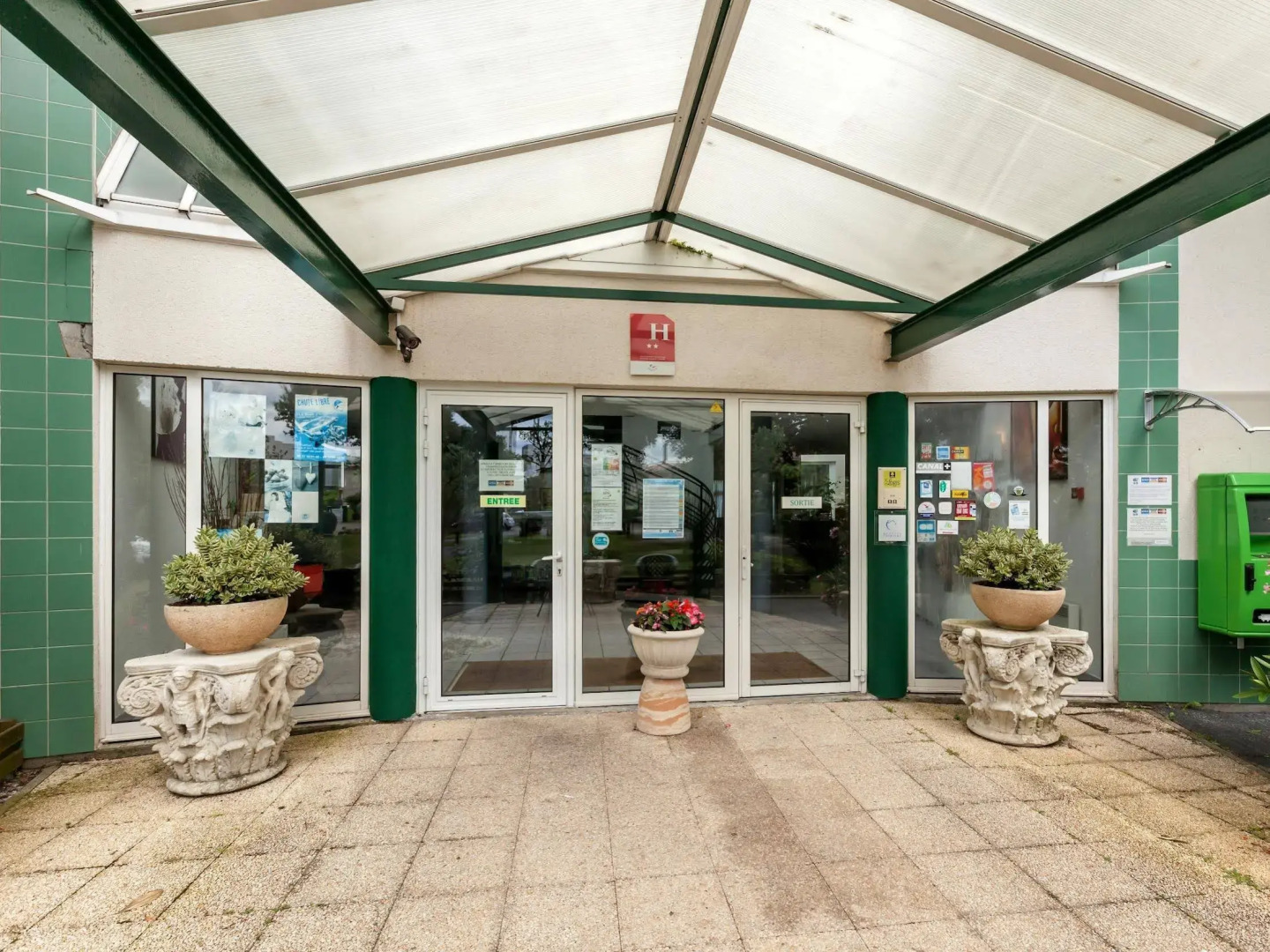 Logis Hôtel Du Delta