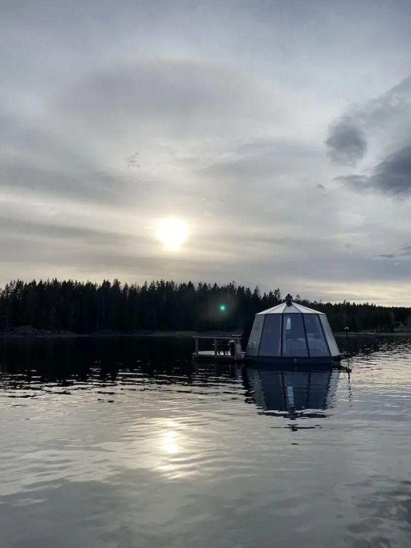 Yggdrasil Igloo Water Huts