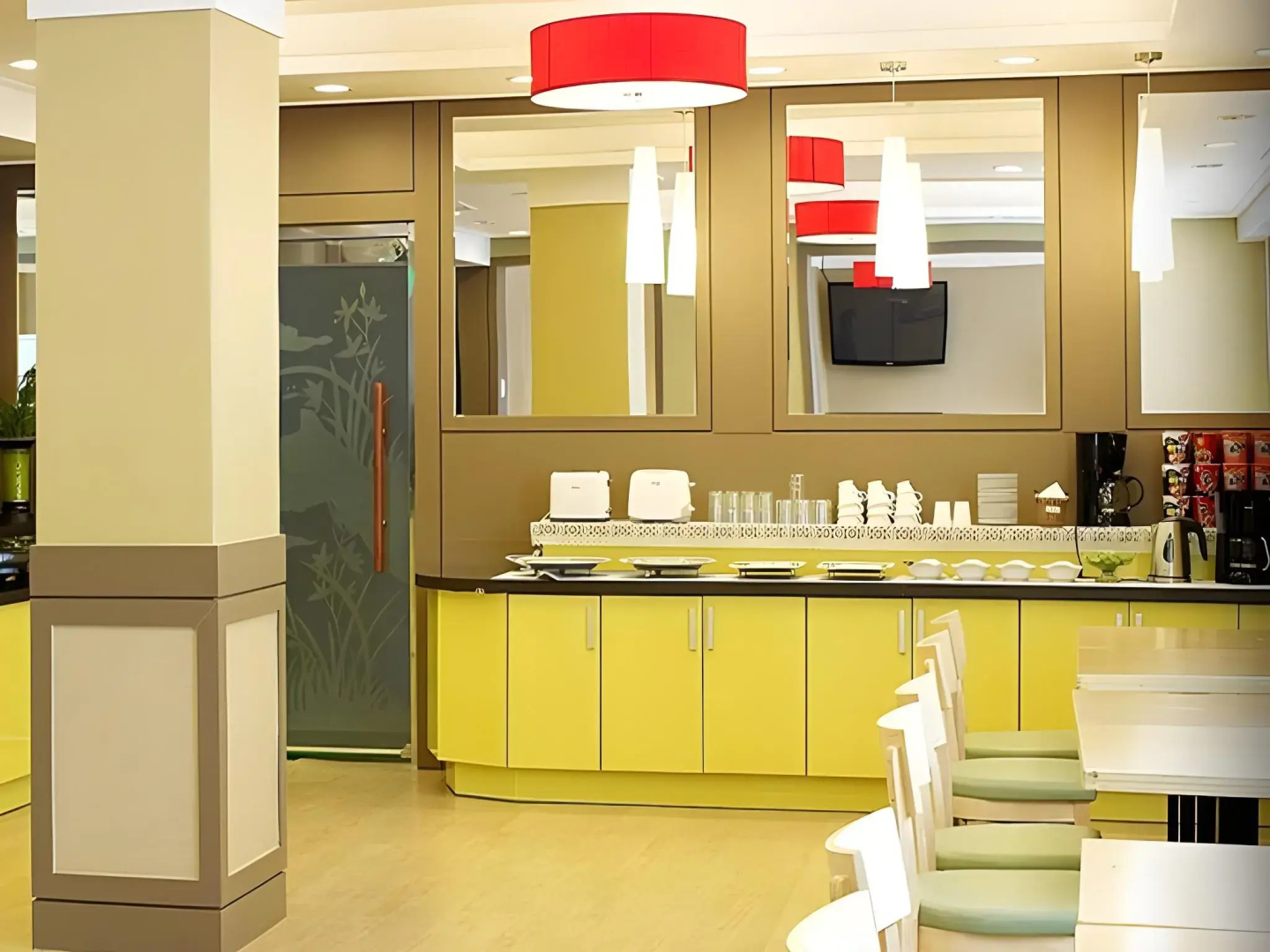 Eco Hotel