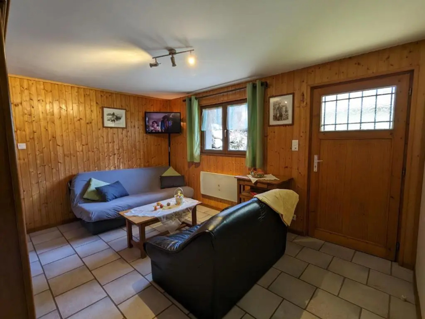 Gîte Rochesson, 4 pièces, 7 personnes - FR-1-589-167