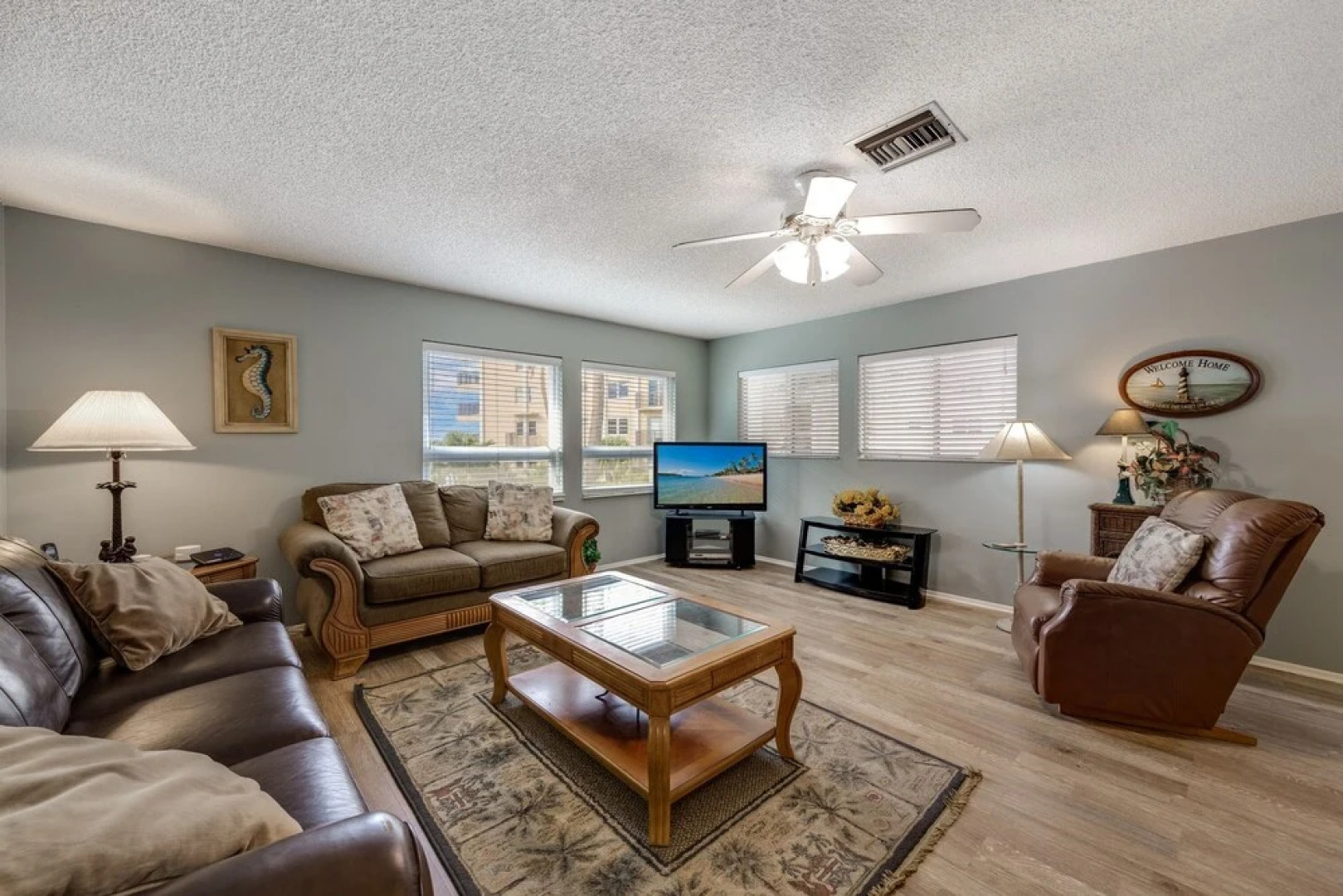 Sea Horse Upper Level