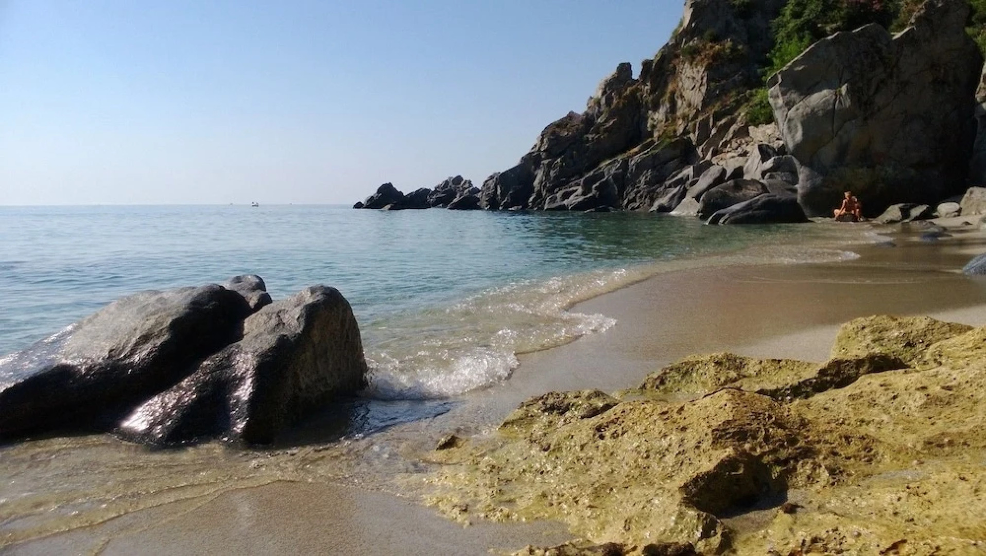 Villa Hermosa B And B