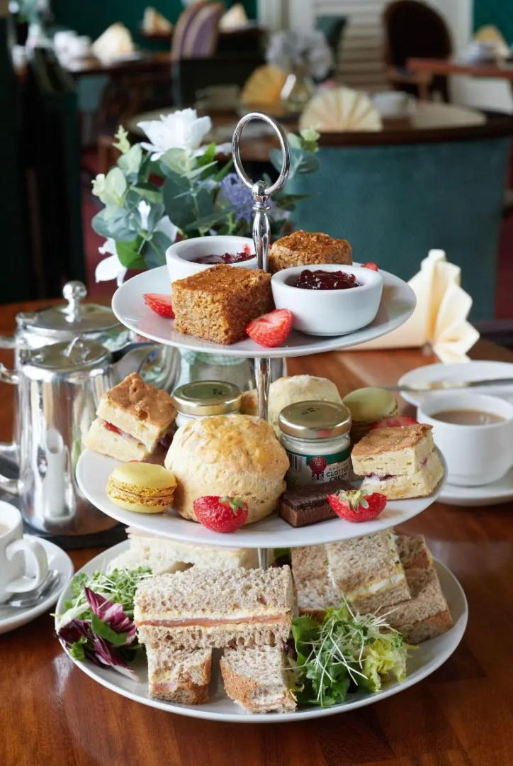 The Palm Court Hotel