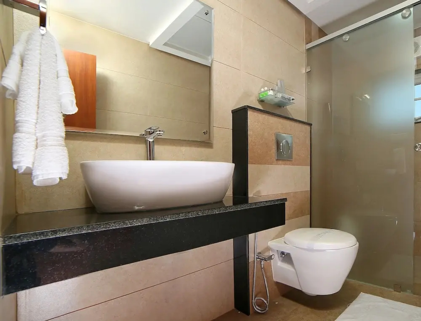 Kgees- HillTown Hotel