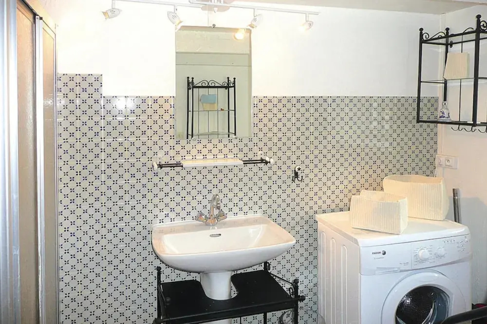 Stone House in Brittany With Sea Views