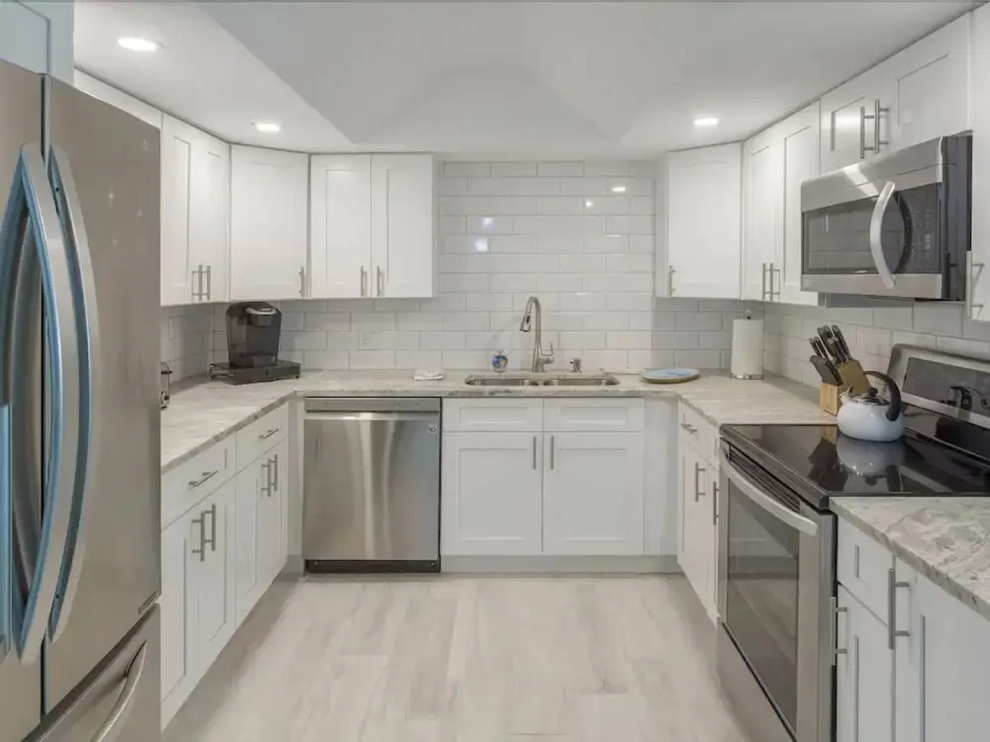 San Remo Beach Front Condo Star5Vaca