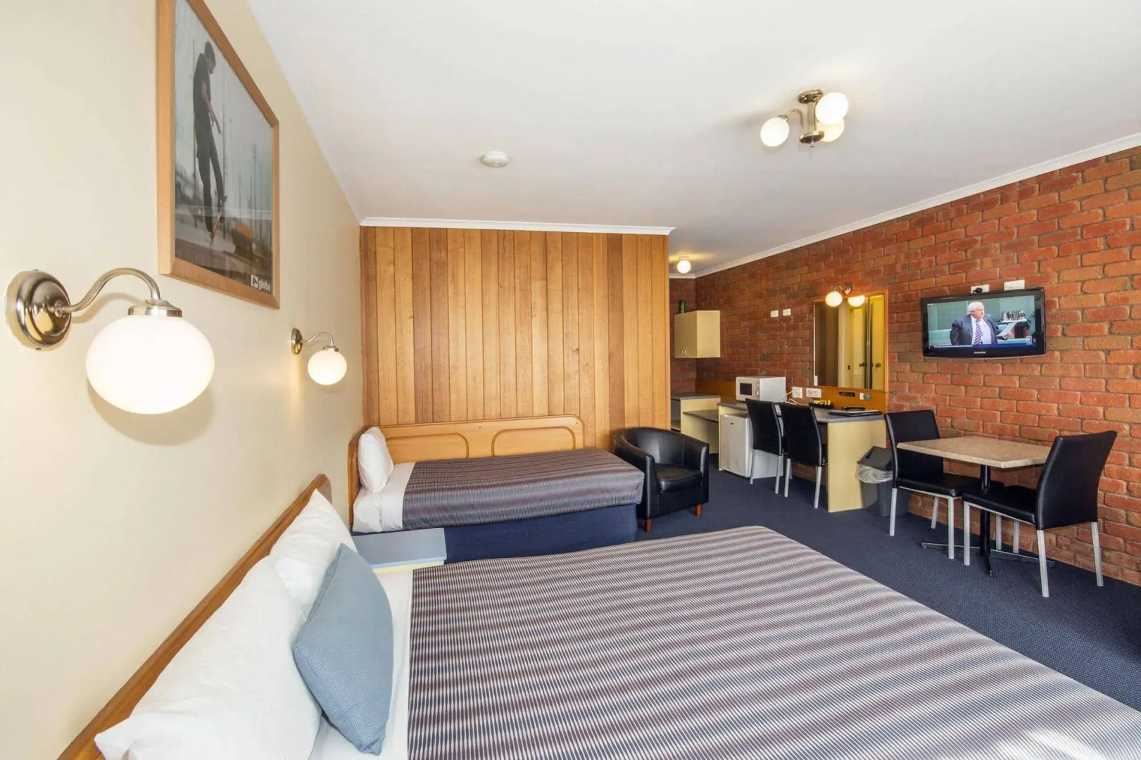 Torquay Tropicana Motel