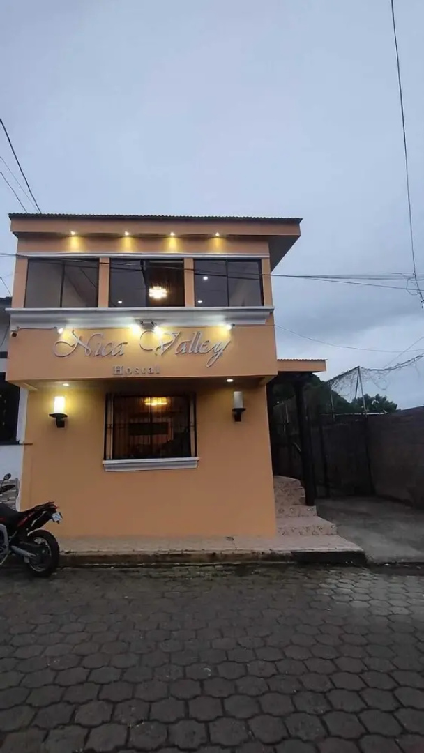 Hostal Nica Valley