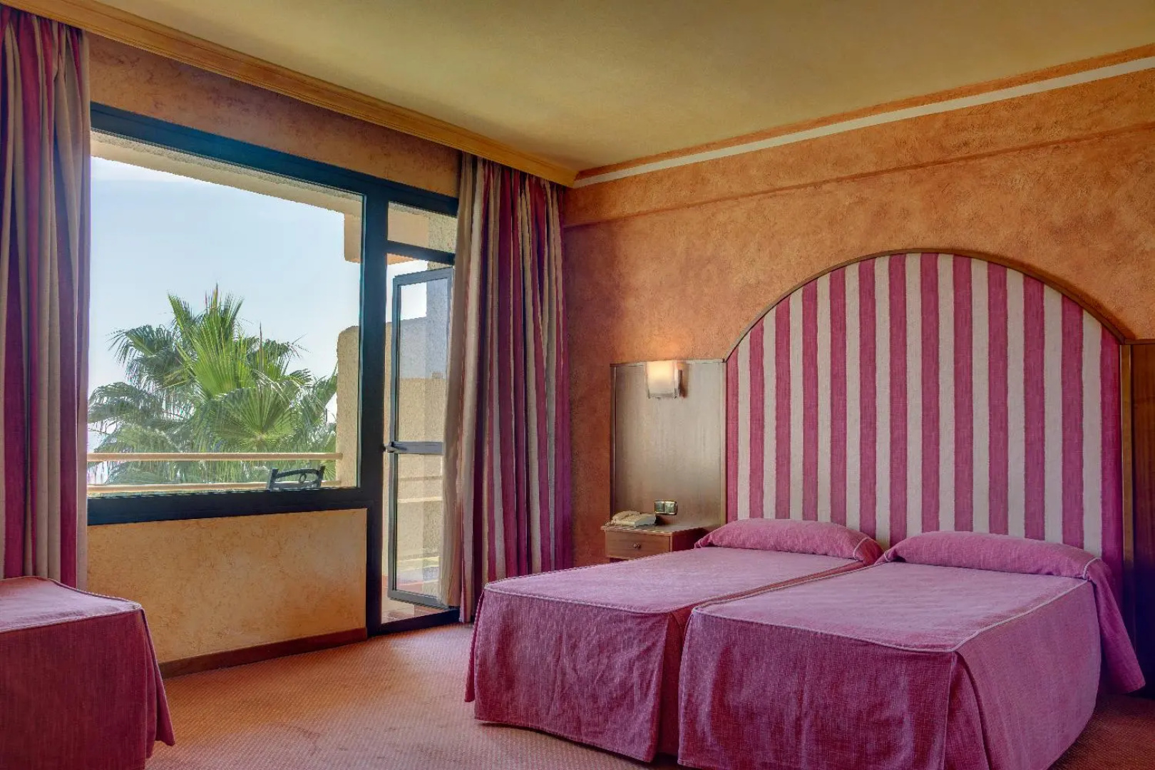 Отель Bluesea Al Andalus