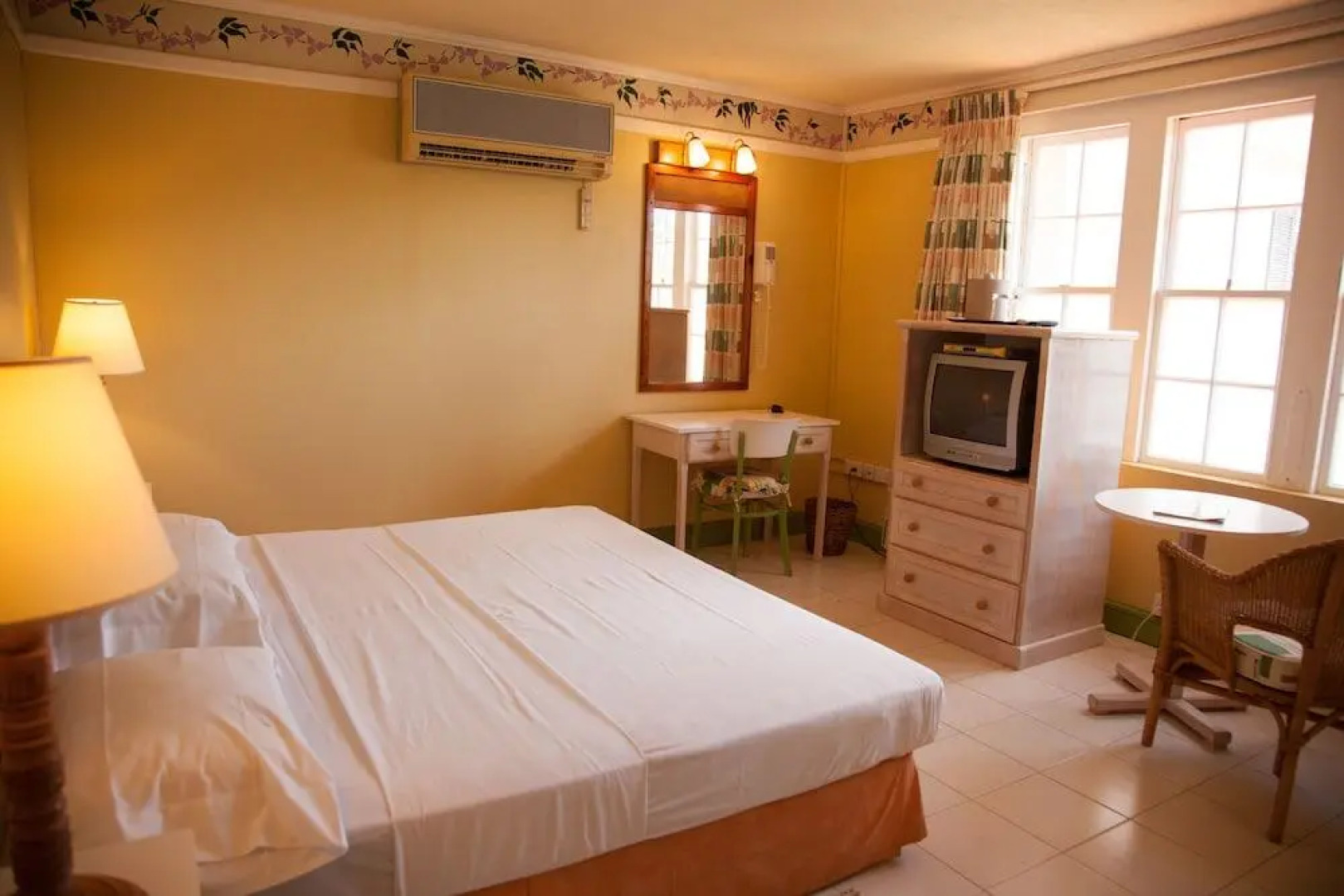 Grand View Beach Hotel