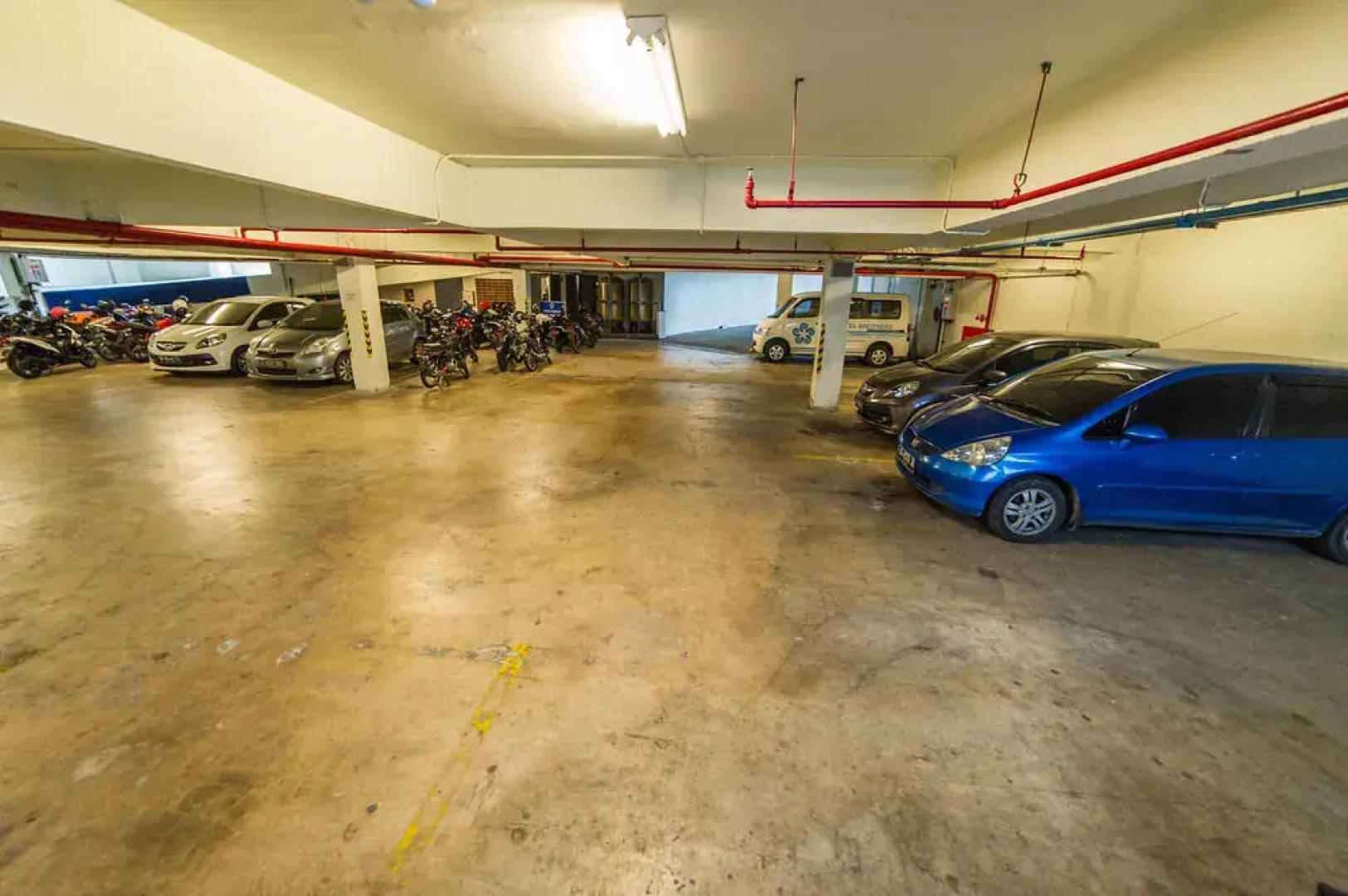 Airy Solo Baru Pandawa Lima Soekarno AC 25