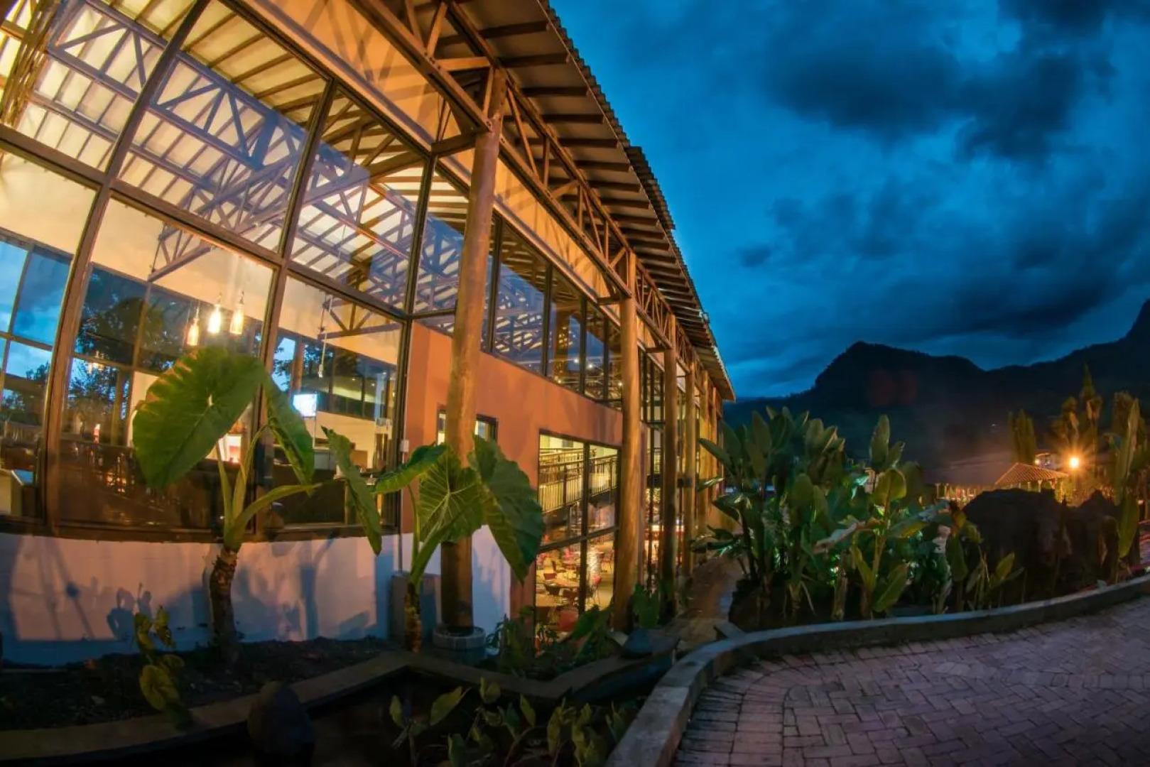 Hotel Termales el Otoño