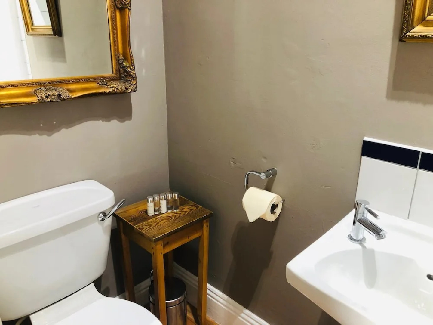 No11 Bistro-Bar & Rooms