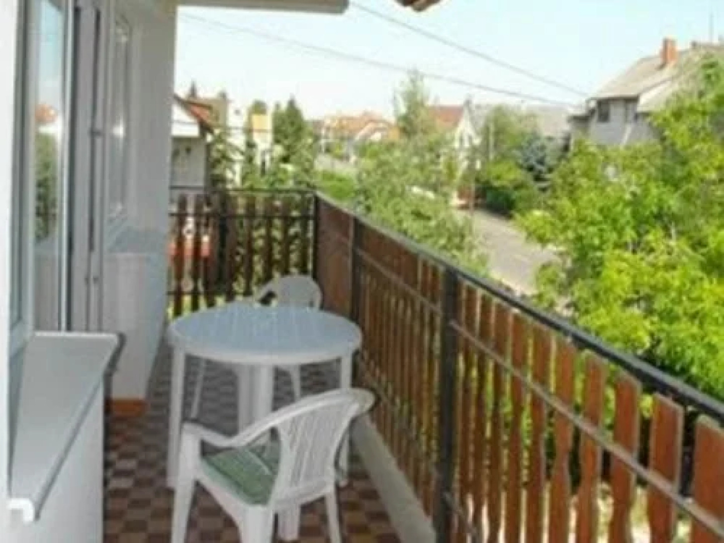 Tip-Top Apartmenthouse