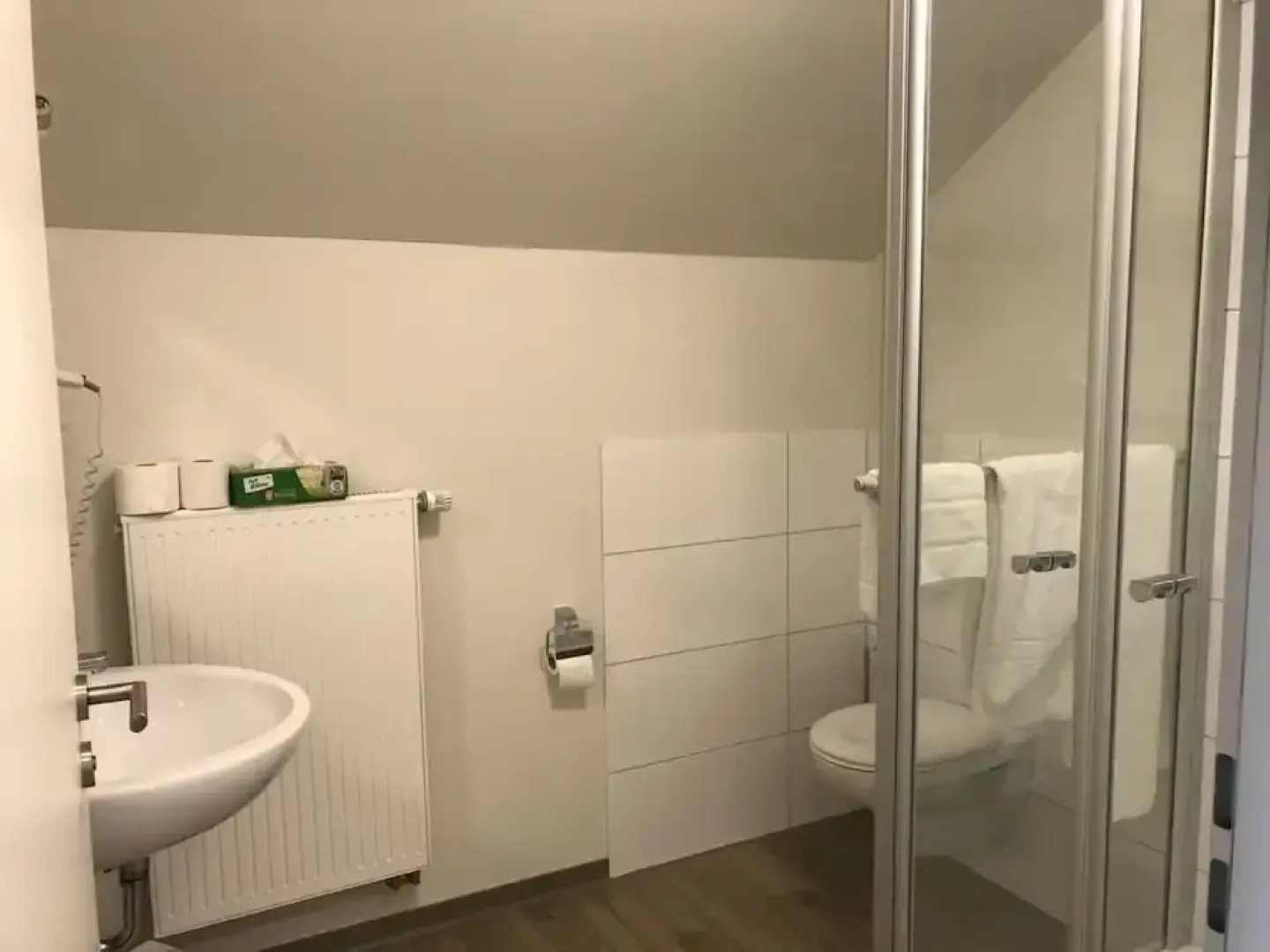 Pension & Restaurant zur Wertachau