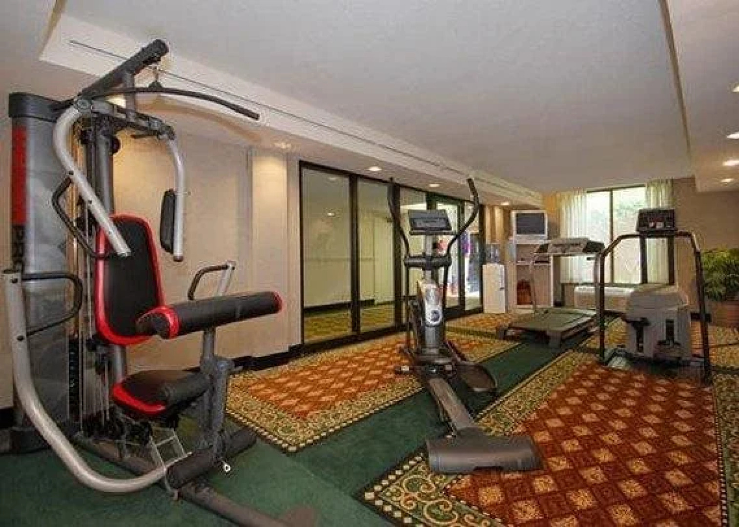 The Clarion Hotel & Suites Conference Center