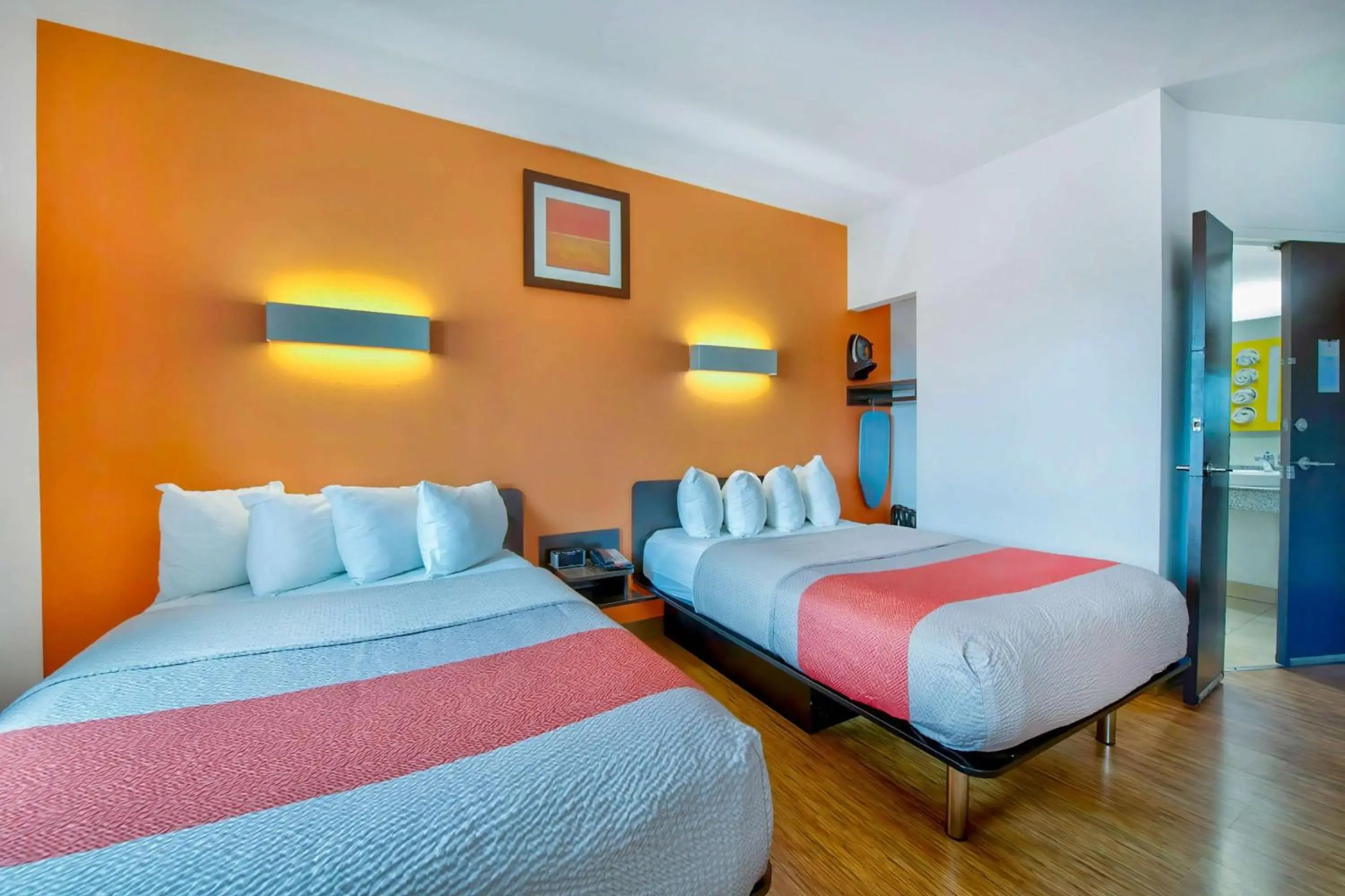 Motel 6 Eagle Pass, TX - Lakeside