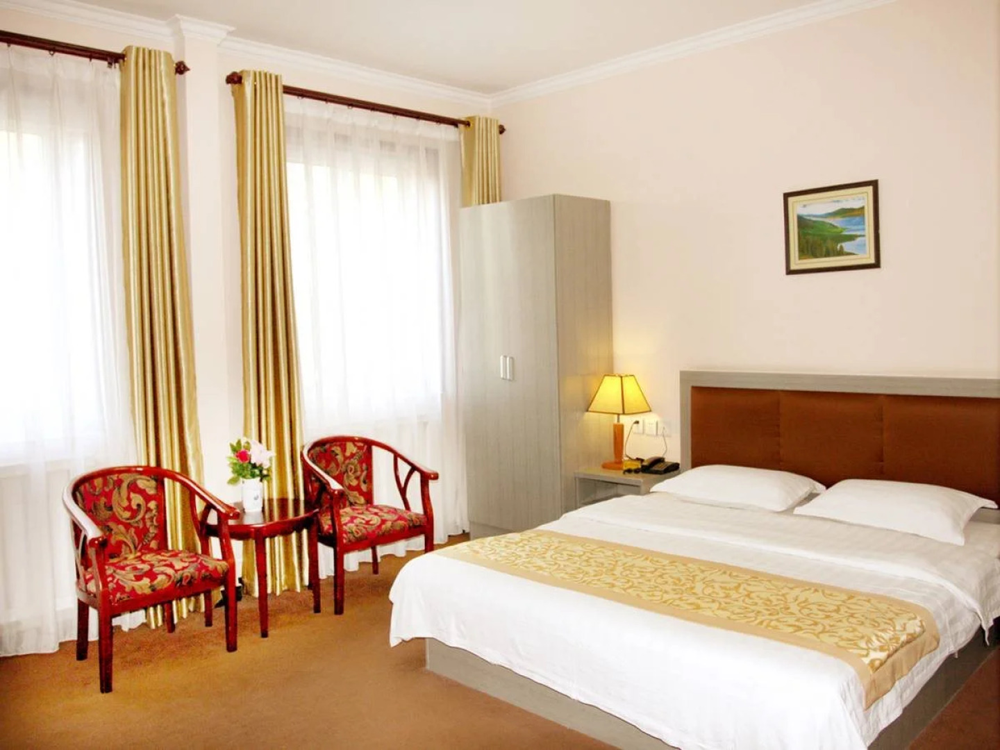 Beijing Silvery Ocean Hotel