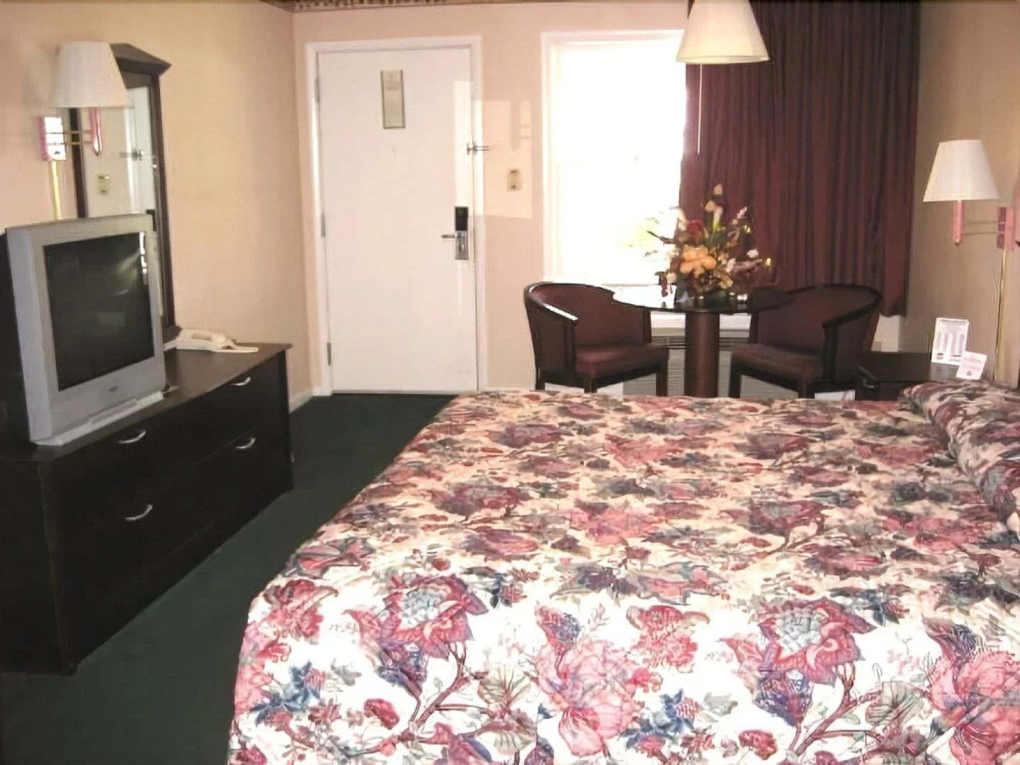 Yorktown Motor Lodge