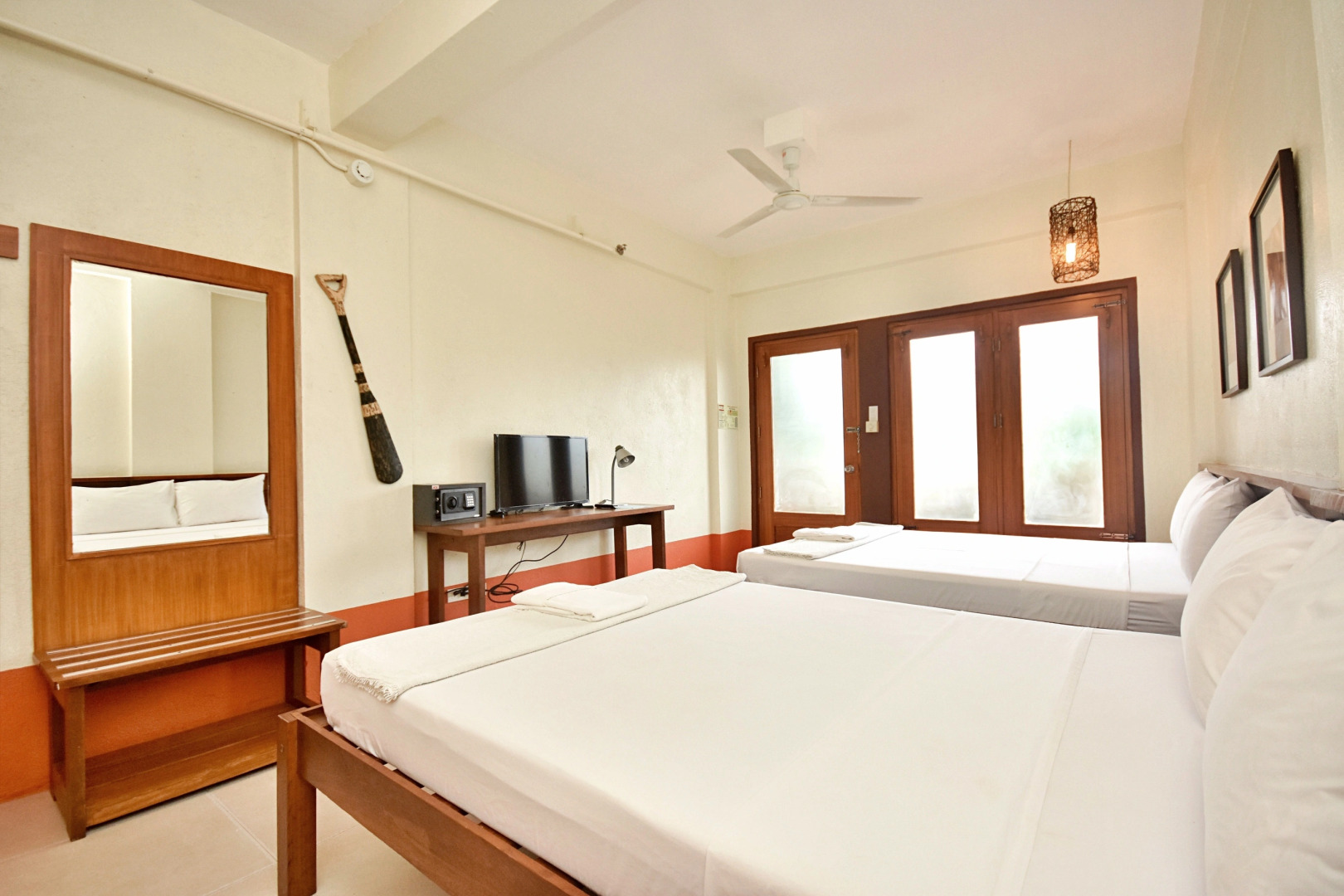 Agos Boracay Rooms + Beds
