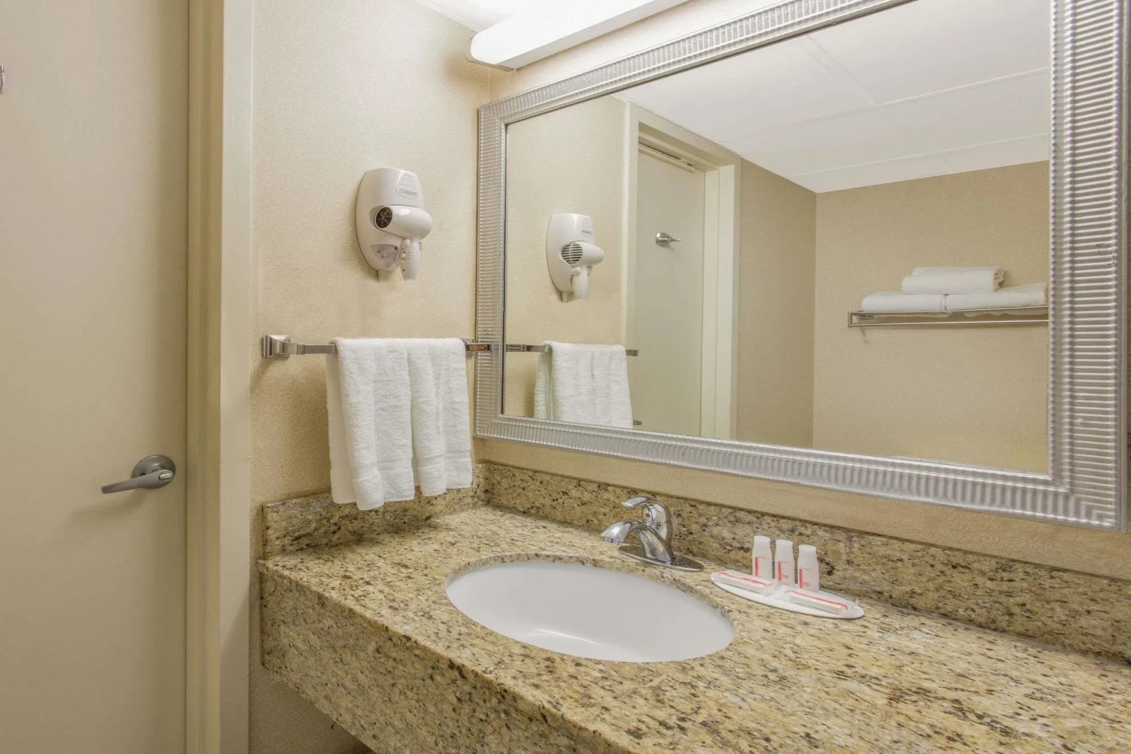 Baymont by Wyndham Fayetteville Fort Bragg Area