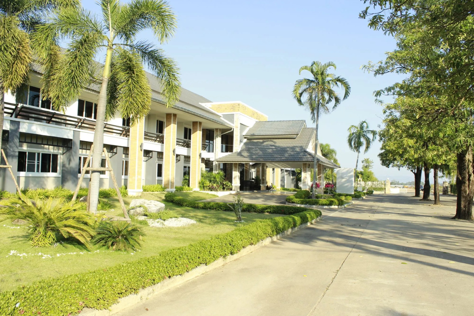 The Space Airport Hotel Chiang Rai
