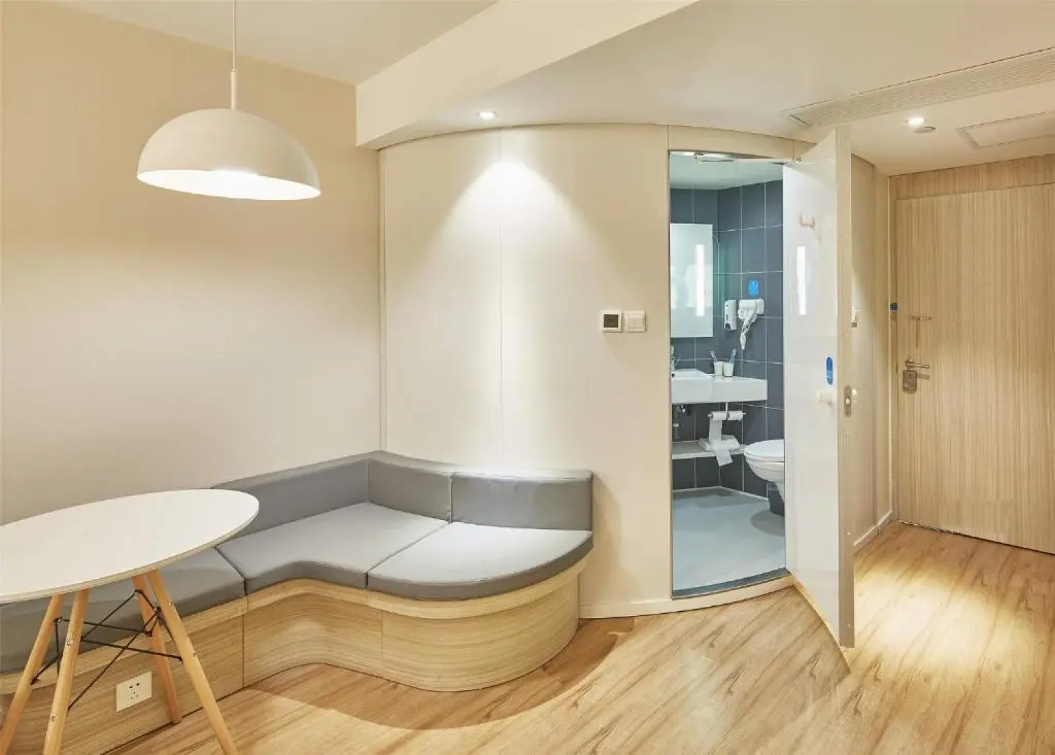 Hanting Express Tianchangtianrun City