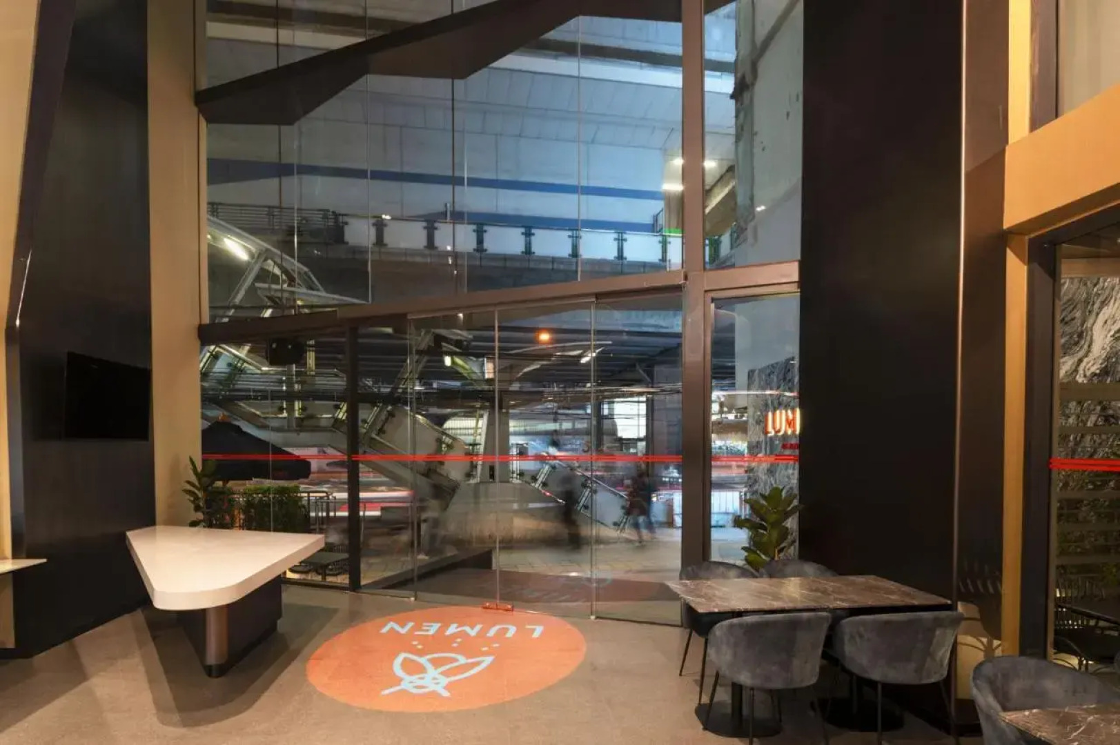 Lumen Bangkok Udomsuk Station