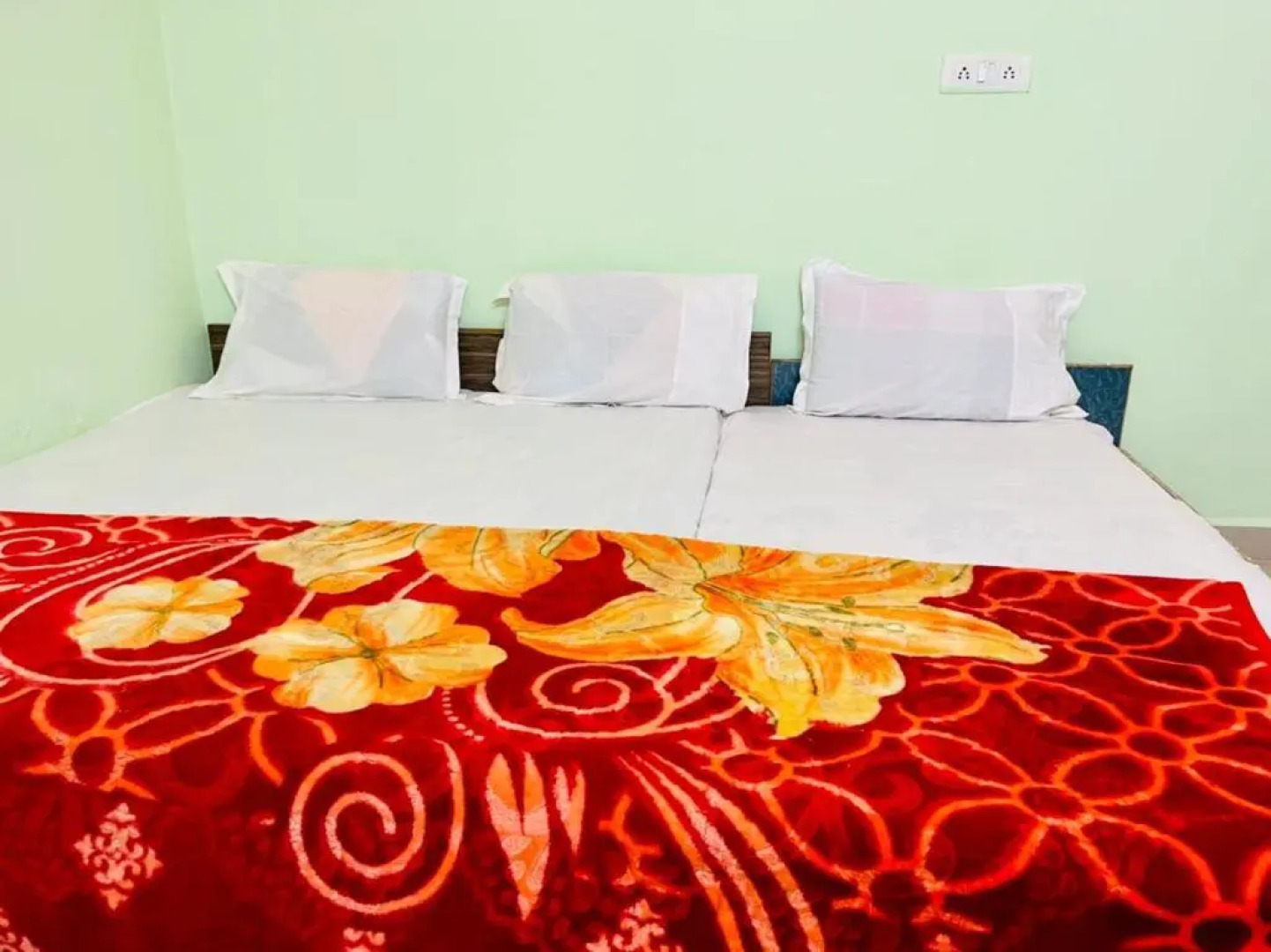 Anand Dham Guest House By Wb Inn