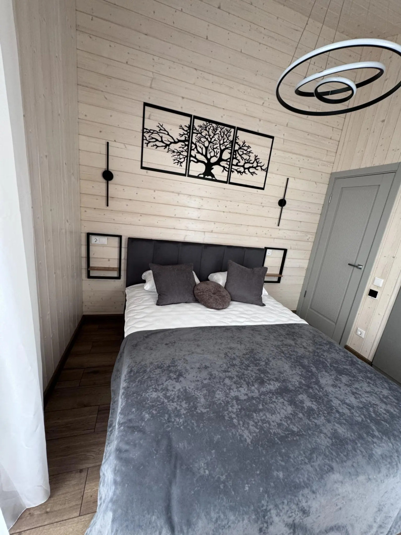 DREAM HAUS (Дрим Хаус)