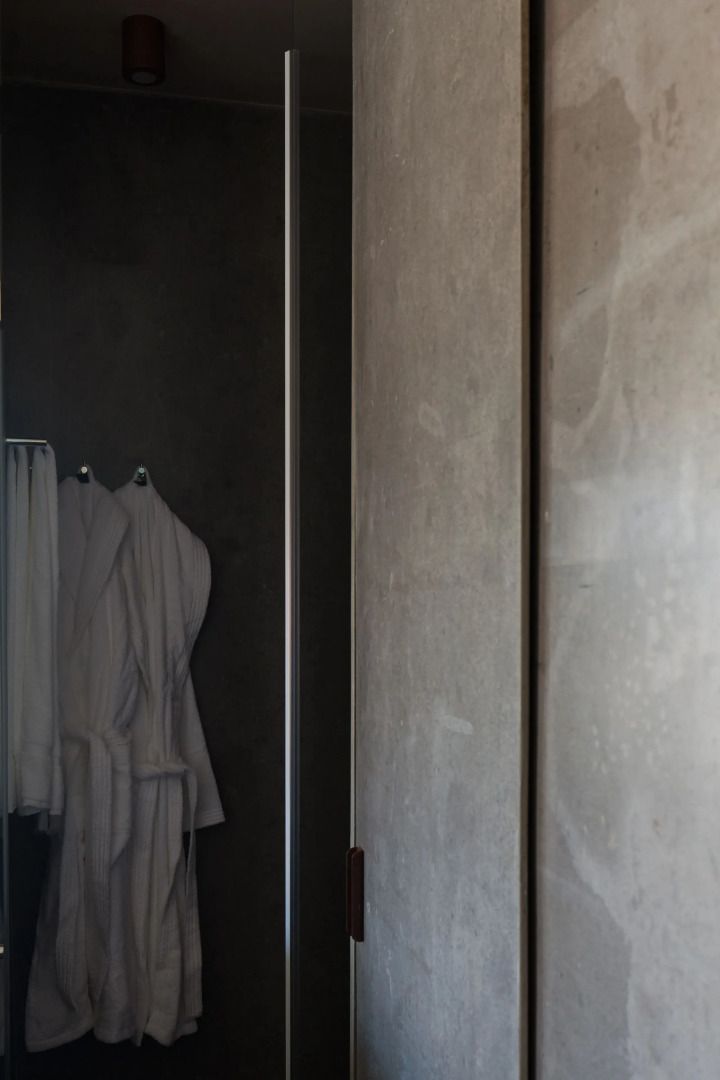 Azenhas do Mar Valley House