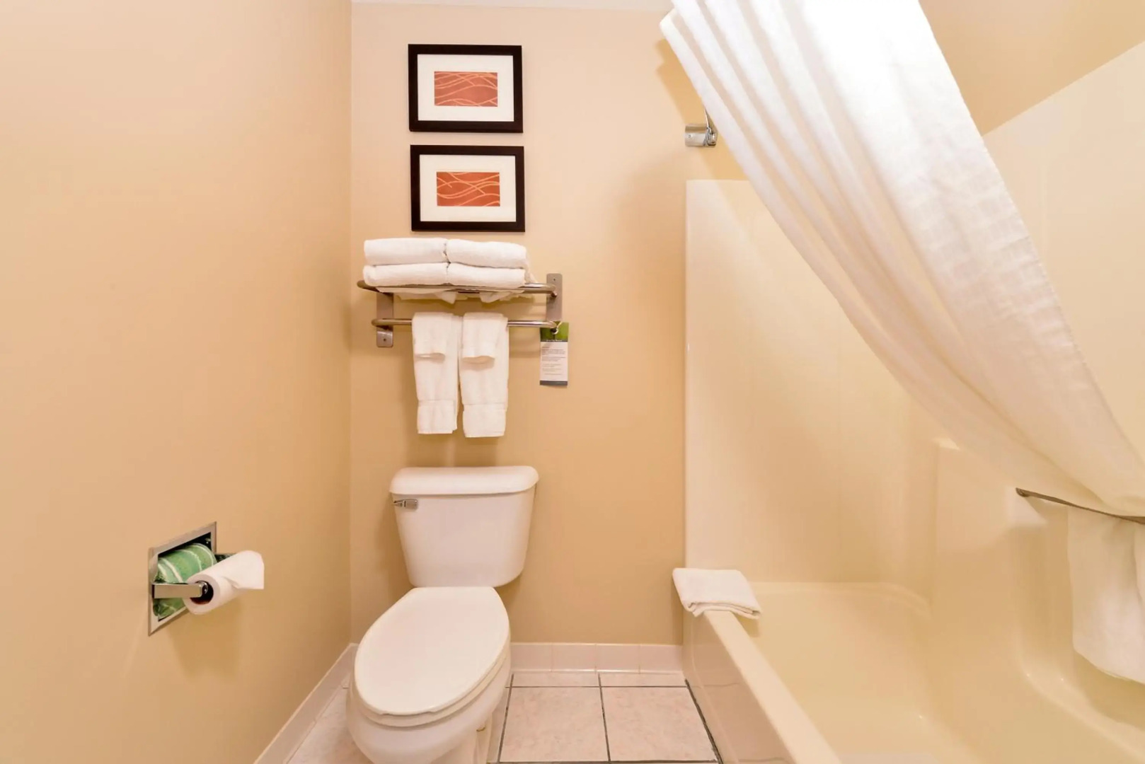 Comfort Inn & Suites Riverview near Davenport and I-80