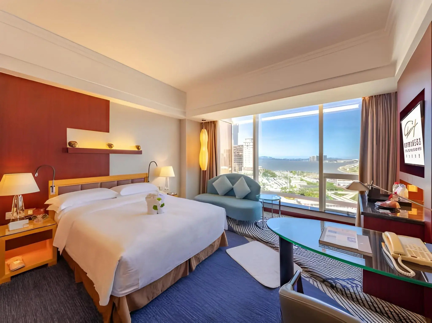 Zhuhai Charming Holiday Hotel