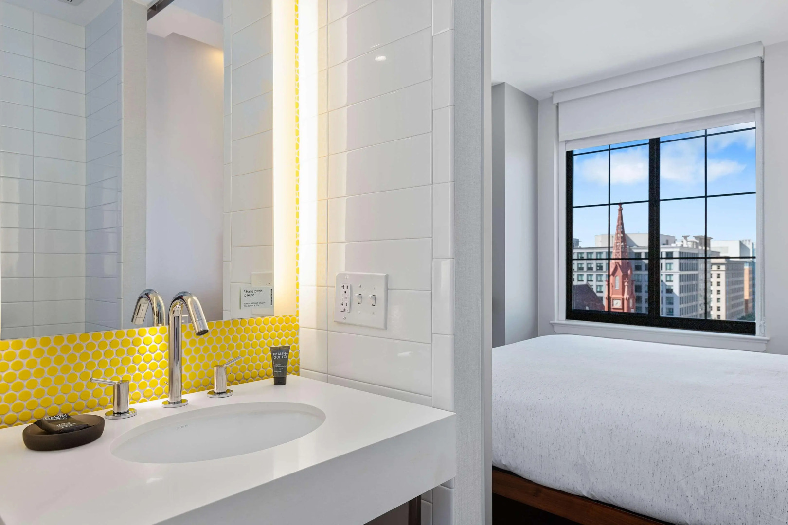 Motto by Hilton Washington DC City Center