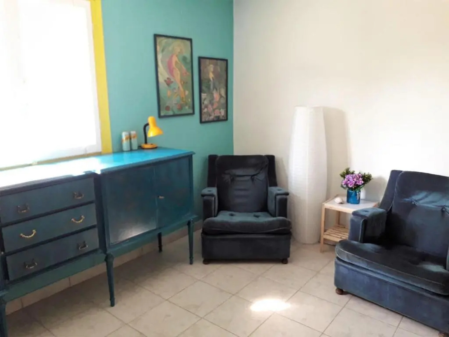 Painter's house by the beach