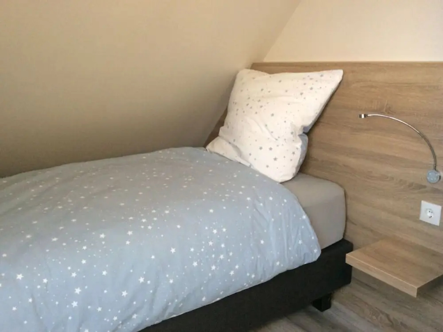 Holiday Home Time out