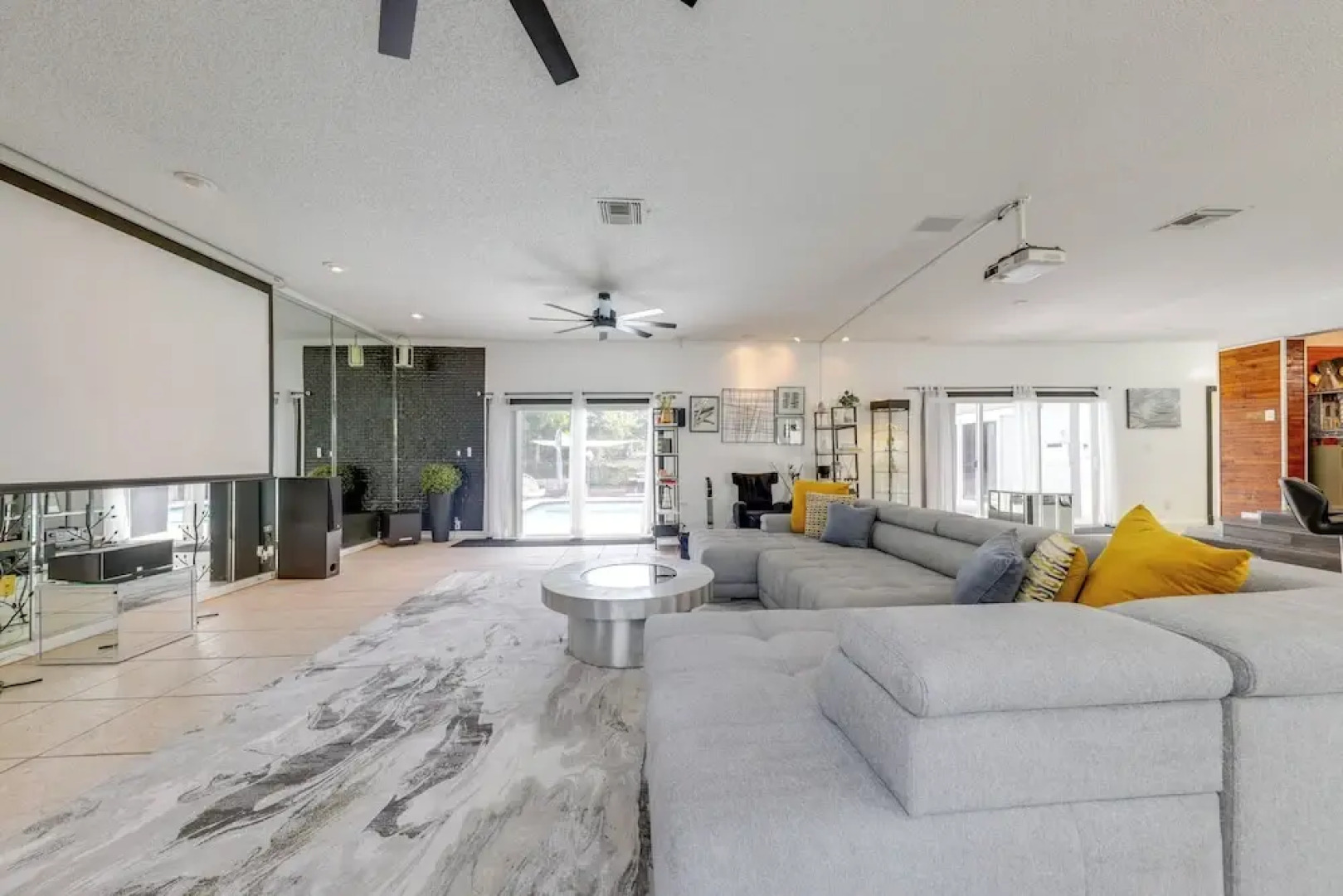 Private Oasis in West Park Near the Beach!