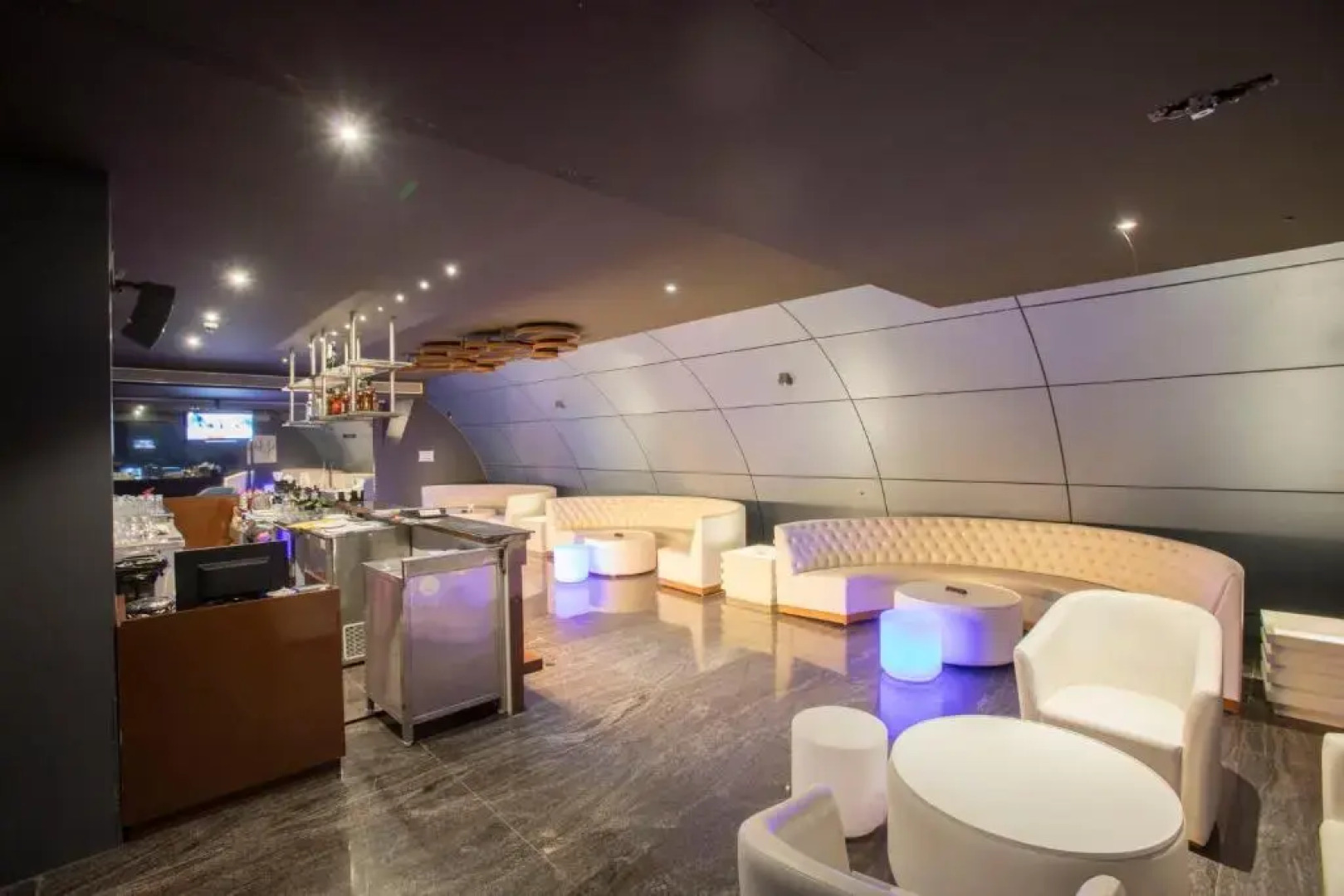 Sapphire Premium Hotel & Suite