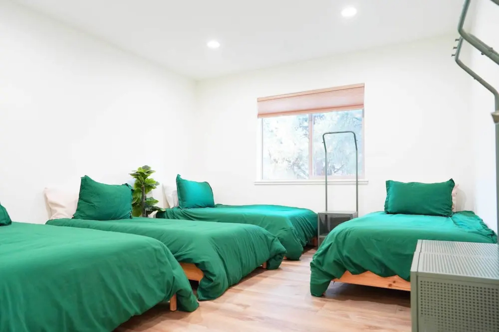 Pine Mountain Club Villa w/ Sauna, Deck + Views!