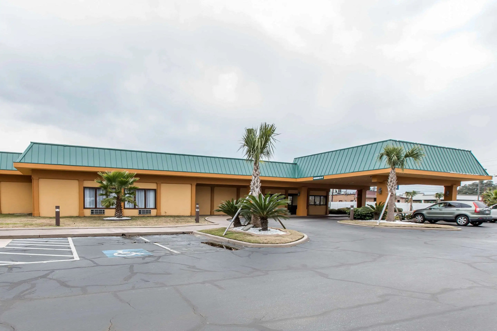 Quality Inn Savannah Midtown