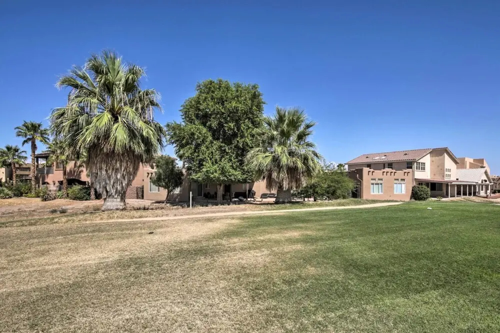River's Edge Golf Condo w/ Beach Access + Patio!